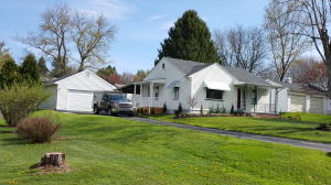 See virtual tour of this listing