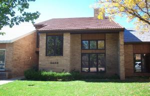 See virtual tour of this listing