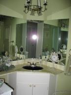 Bellis-Bathroom