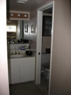 Bellis-Mstr bath