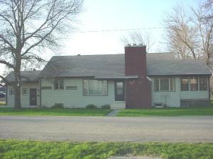 See virtual tour of this listing