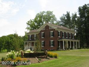 See virtual tour of this listing