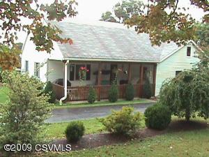 See virtual tour of this listing