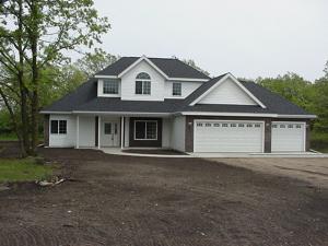 See virtual tour of this listing