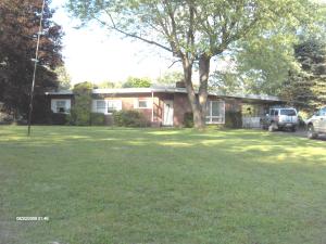 See virtual tour of this listing