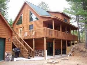 See virtual tour of this listing