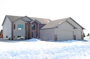 See virtual tour of this listing