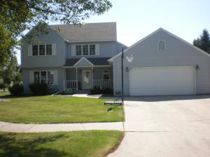 See virtual tour of this listing