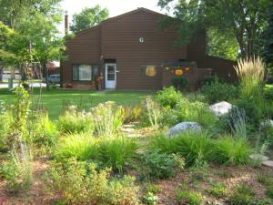 See virtual tour of this listing