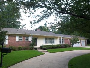 See virtual tour of this listing