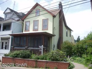 See virtual tour of this listing