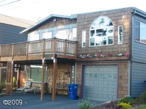 See virtual tour of this listing