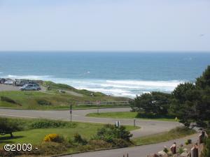 See virtual tour of this listing