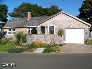 See virtual tour of this listing