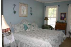 Bedroom2