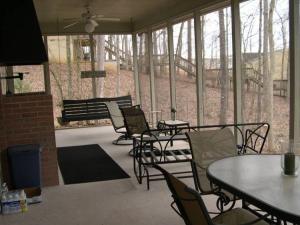 Screened Porch