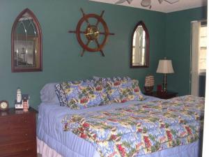 Guest Bedroom 1