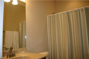 Guest Bath 2