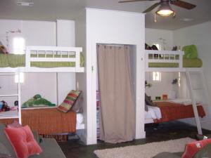 bunk room