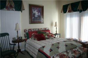 Guest Bedroom 1