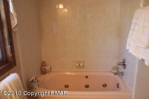 Whirlpool Tub