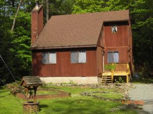 See virtual tour of this listing