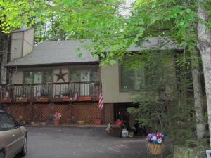See virtual tour of this listing