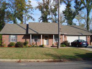 See virtual tour of this listing