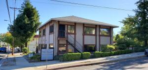 See virtual tour of this listing