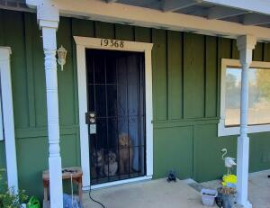 See virtual tour of this listing