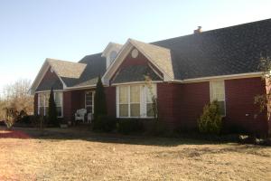 See virtual tour of this listing