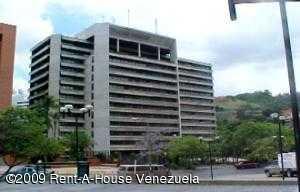 See virtual tour of this listing