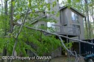 See virtual tour of this listing
