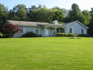 See virtual tour of this listing