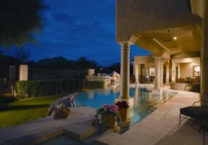 5555.00 SqFt - 4/4.5 bed/bath - $2,350,000