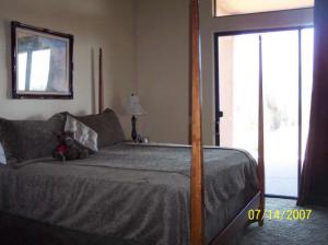 Granite Mountain Area Non-HOA Property home for sale