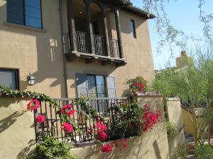 Courtyards at Market Street home for sale