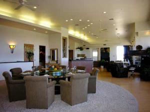 5662.00 SqFt - 4/6 bed/bath - $2,795,000