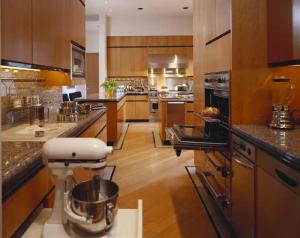 7434.00 SqFt - 4/5.5 bed/bath - $6,495,000