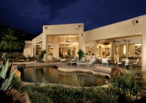 4272.00 SqFt - 5/5.5 bed/bath - $1,690,000