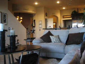 1900.00 SqFt - 2/2.5 bed/bath - $599,000