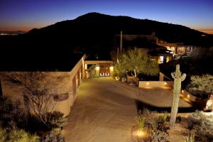 3836.00 SqFt - 4/3.5 bed/bath - $1,495,000