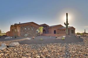 5385 SqFt - 5/6 bed/bath - $1,895,000