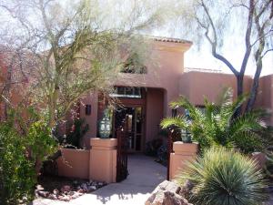 3559.00 SqFt - 3/3 bed/bath - $1,295,000