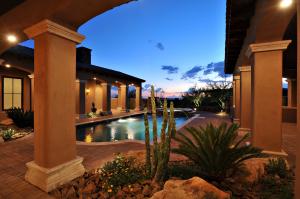 5032 SqFt - 3/4.5 bed/bath - $1,890,000