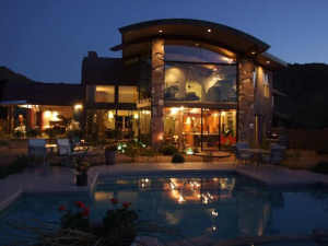 5800.00 SqFt - 4/4 bed/bath - $2,600,000