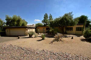 2600.00 SqFt - 3/2 bed/bath - $500,000 - Pending