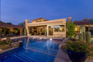 Pinnacle Peak CC home for sale