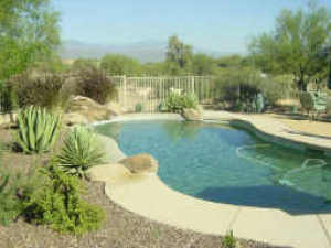 2389.00 SqFt - 4/2 bed/bath - $400,000 - Pending