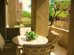 1667.00 SqFt - 2/2 bed/bath - $437,000